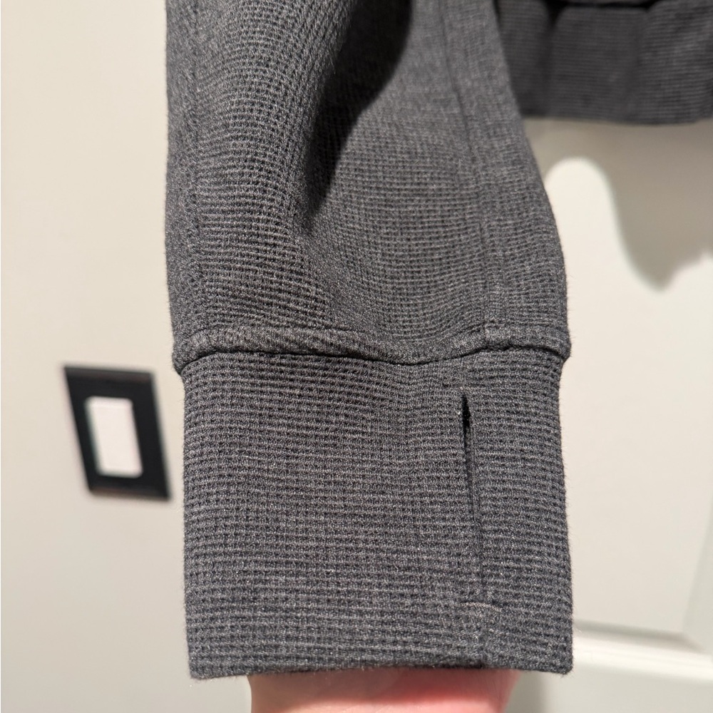 Auth.✅ Lululemon Scuba Waffle Full Zip Hoodie in “Graphite Grey” Size M/L🩶 - Picture 6 of 10
